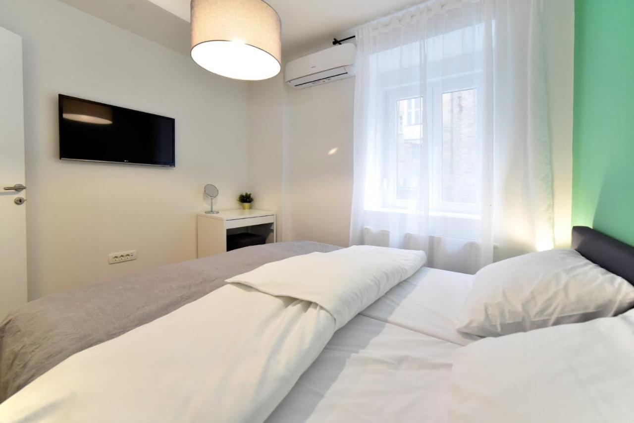 Moin Moin Double Bedroom Suite, Town Centre Záhřeb Exteriér fotografie